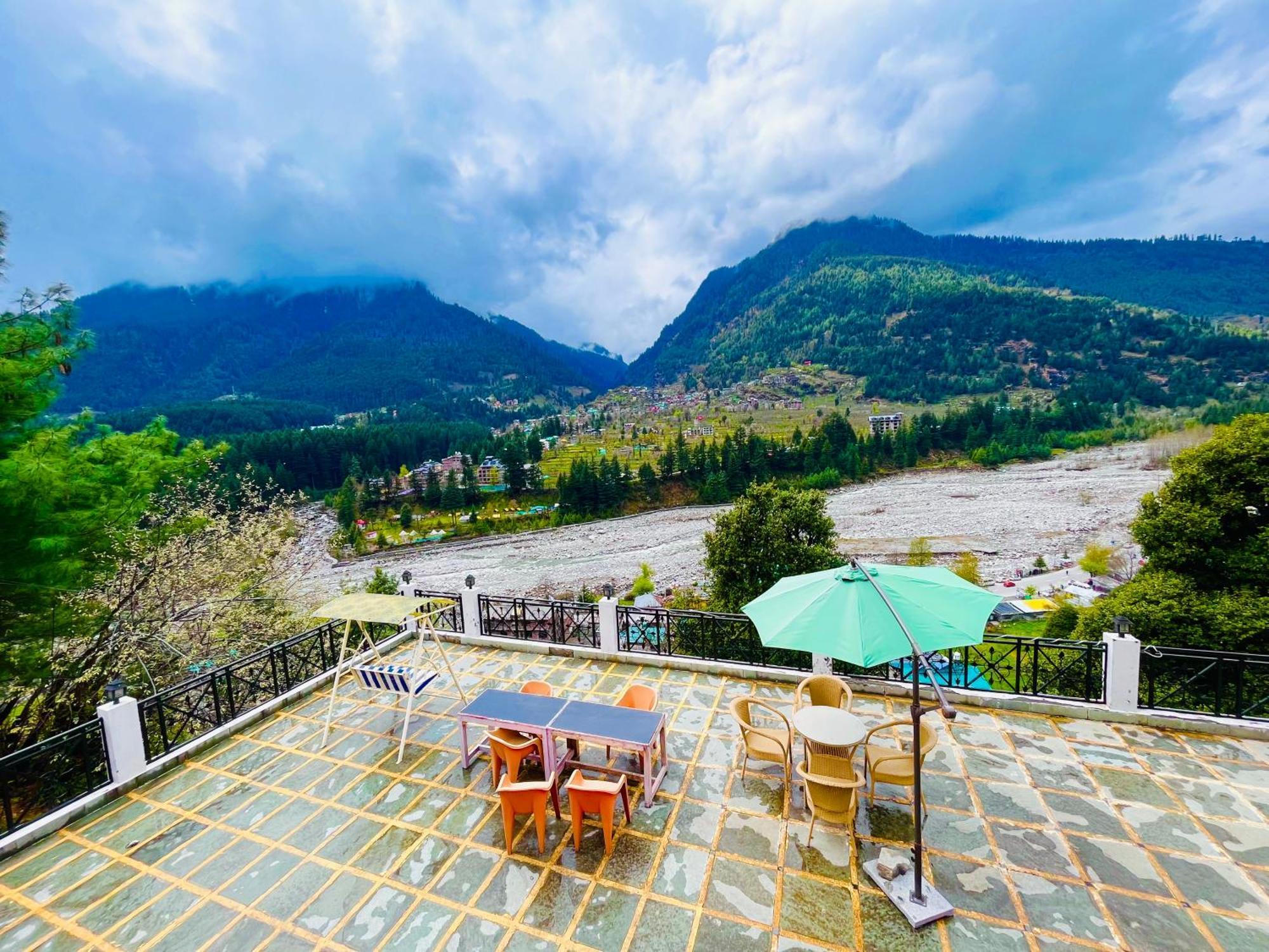 Snow Clad Riverview Hotel & Resort, Manali Ngoại thất bức ảnh