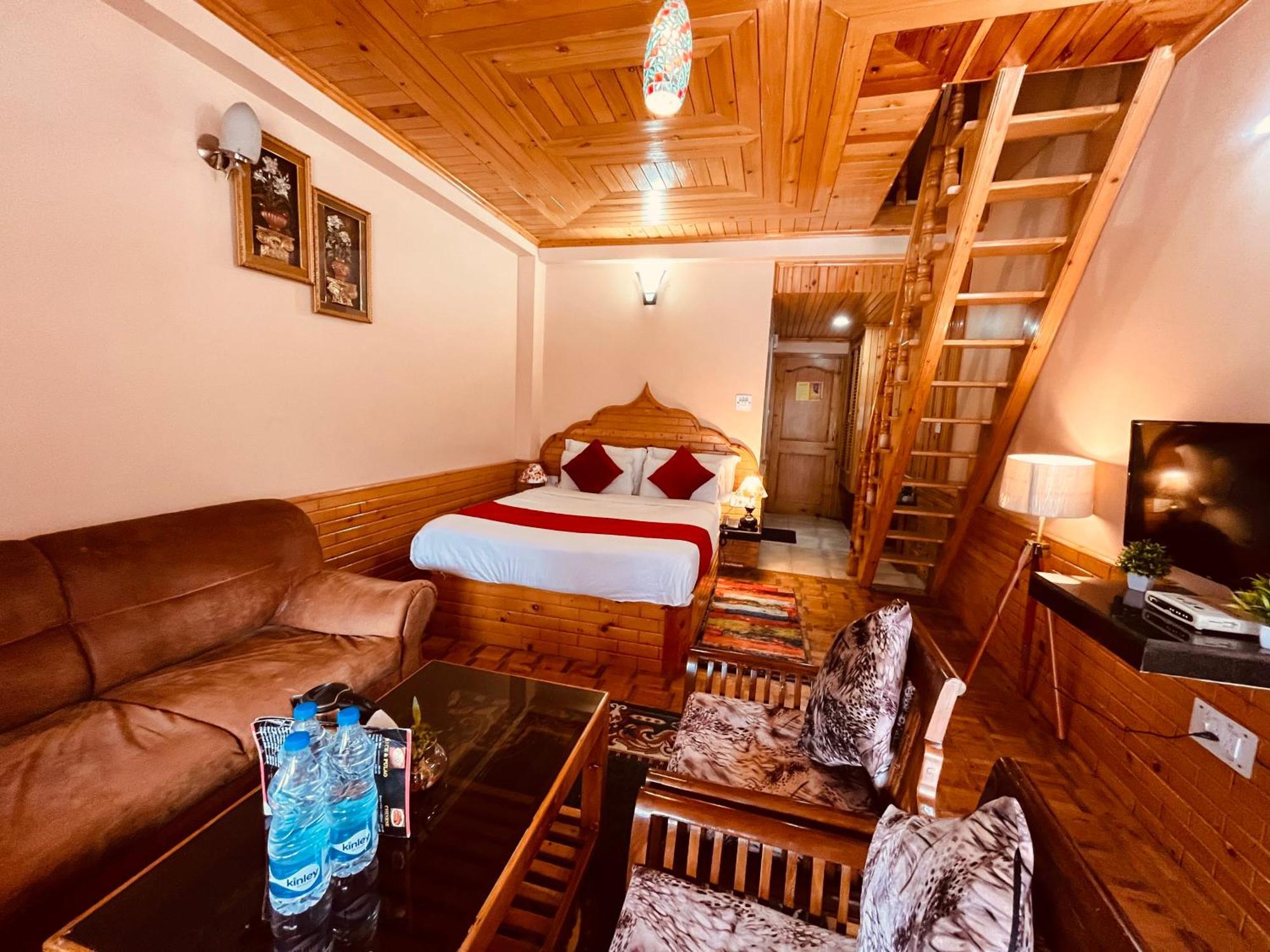 Snow Clad Riverview Hotel & Resort, Manali Ngoại thất bức ảnh