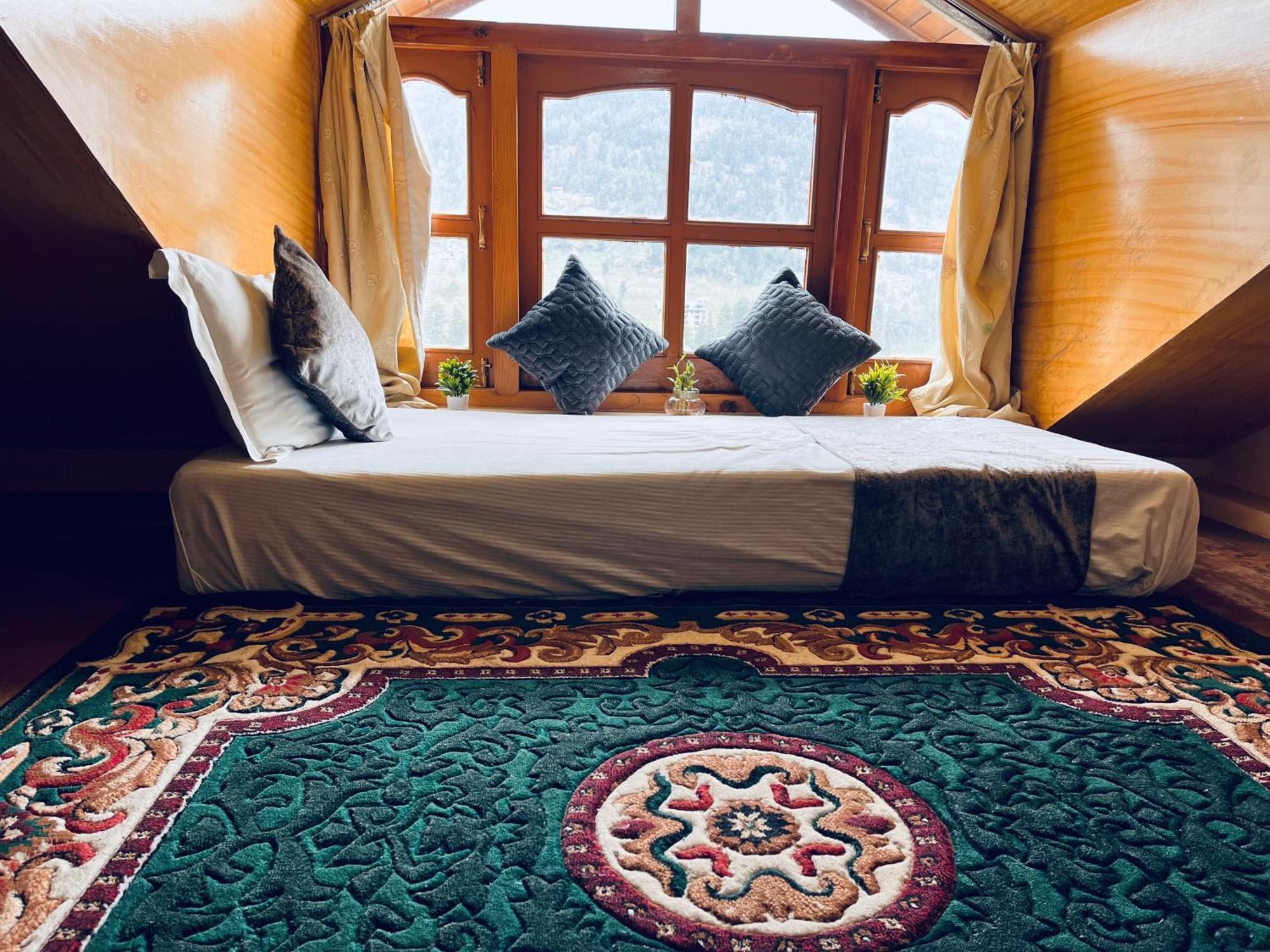 Snow Clad Riverview Hotel & Resort, Manali Ngoại thất bức ảnh